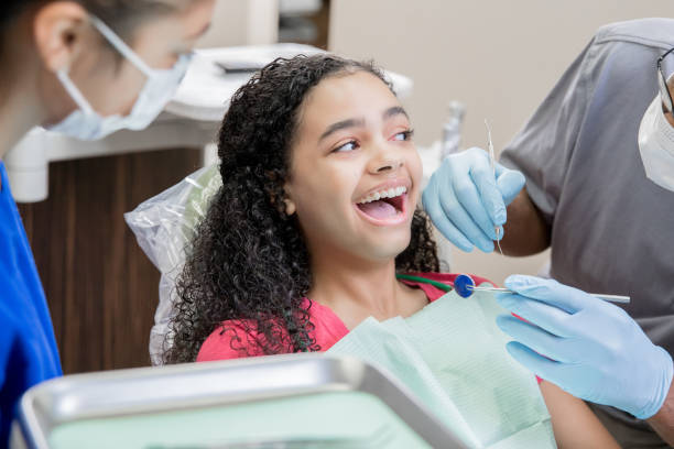 Best Chipped Tooth Repair Near Me  in Rossville, KS